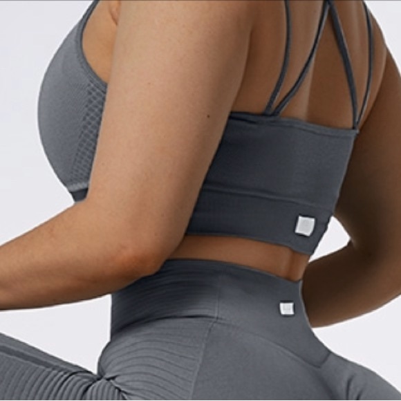 Sport Bra - Picture 5 of 14